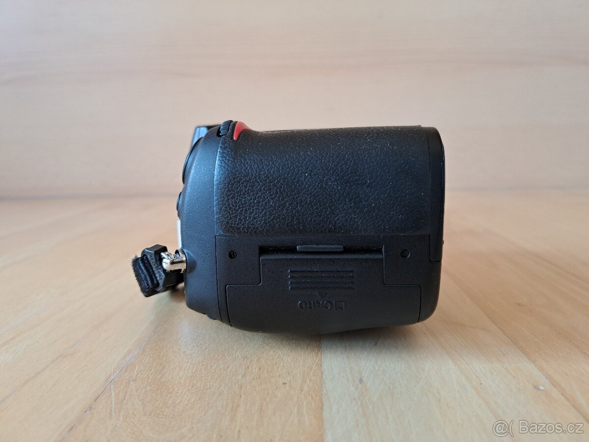 Nikon D7000 - 6