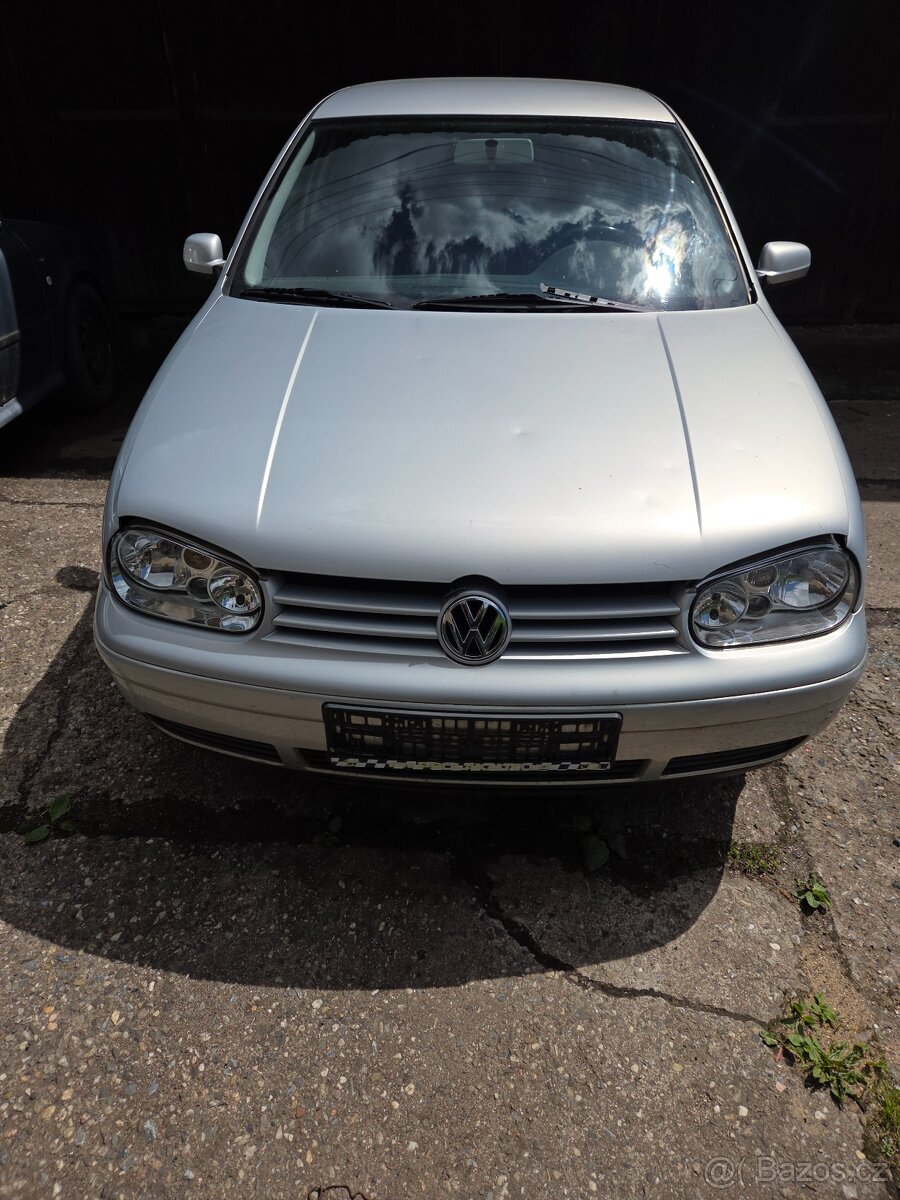 Wolcvagen Golf - 6