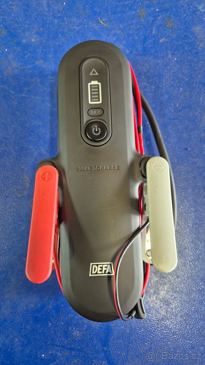 Nabíječka autobaterií DEFA SmartCharge 4A - 6