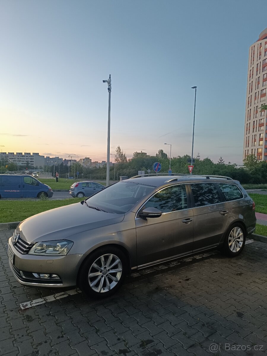 Volkswagen Passat B7 - 6