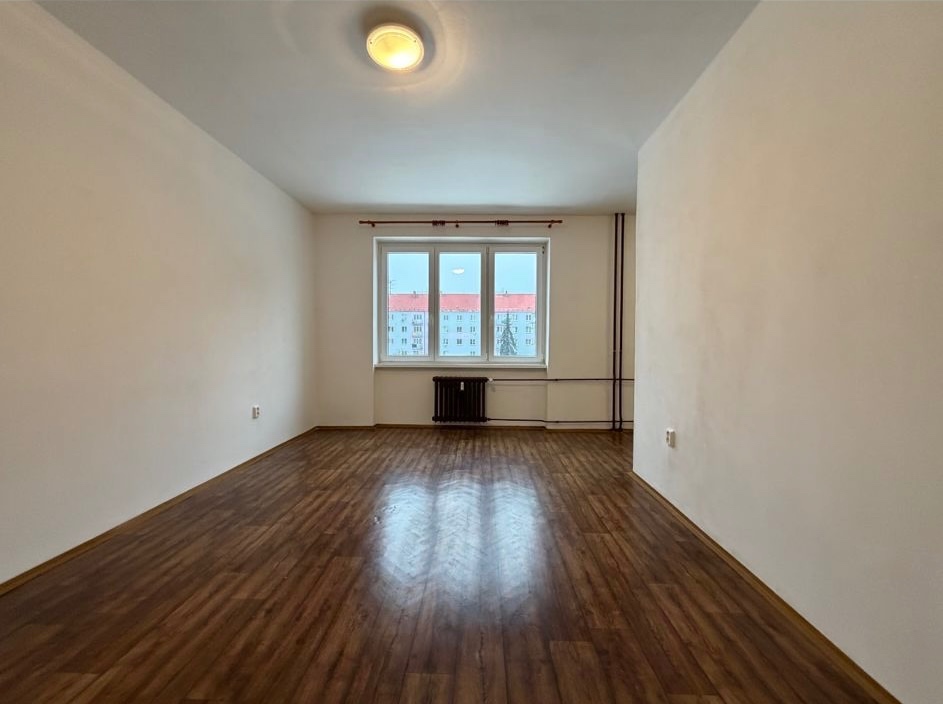 Pronájem bytu 2+1 52 m² Šimkova, Jirkov - 6