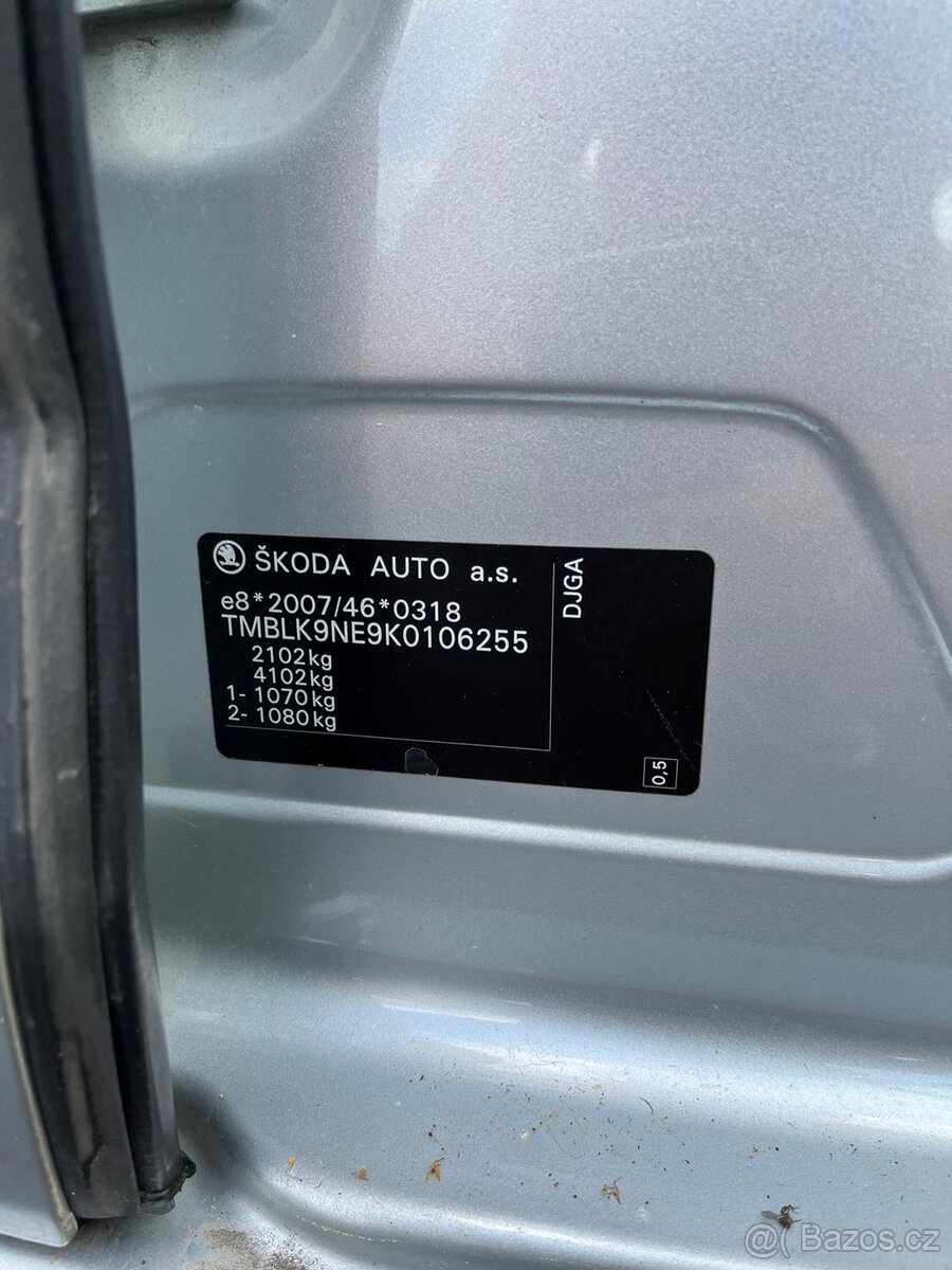 Škoda Octavia combi L&K_2.0 TDi,DSG, 4x4 - 6