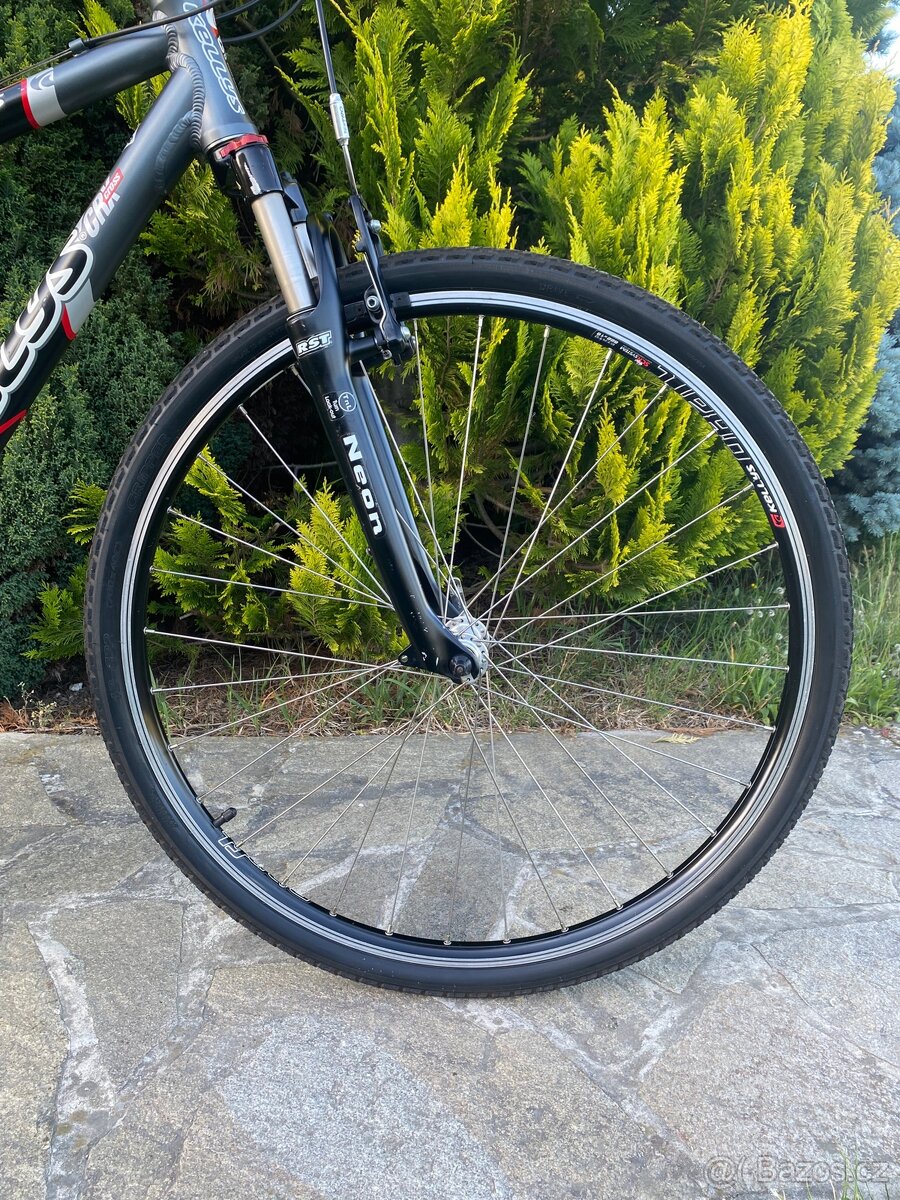 Kellys Axis 28” - 6