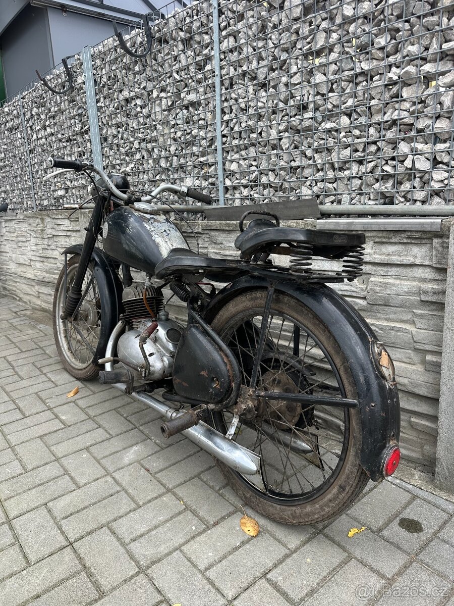 ČZ 150c - 6