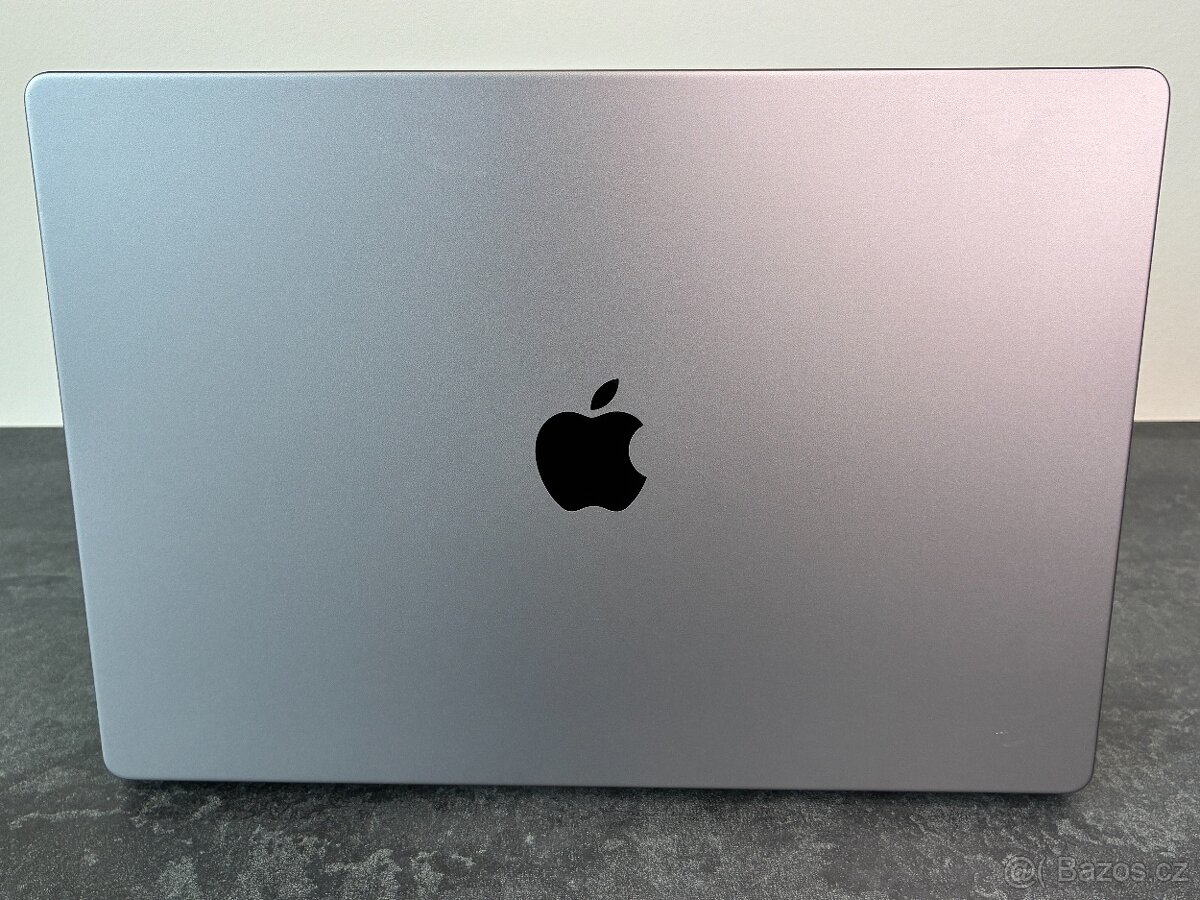 MacBook Pro 16'' 2023 / M2 Max / 32GB / 1TB SSD - 6