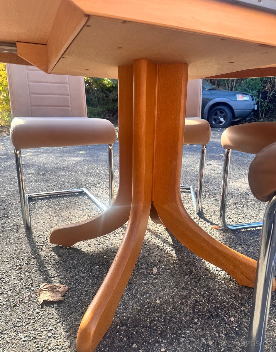 Jídelní stůl + 6 židle - 6