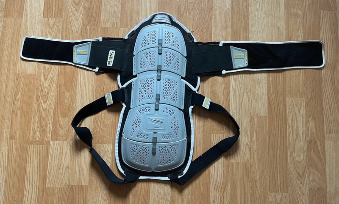 Chránič páteře Scott - 6