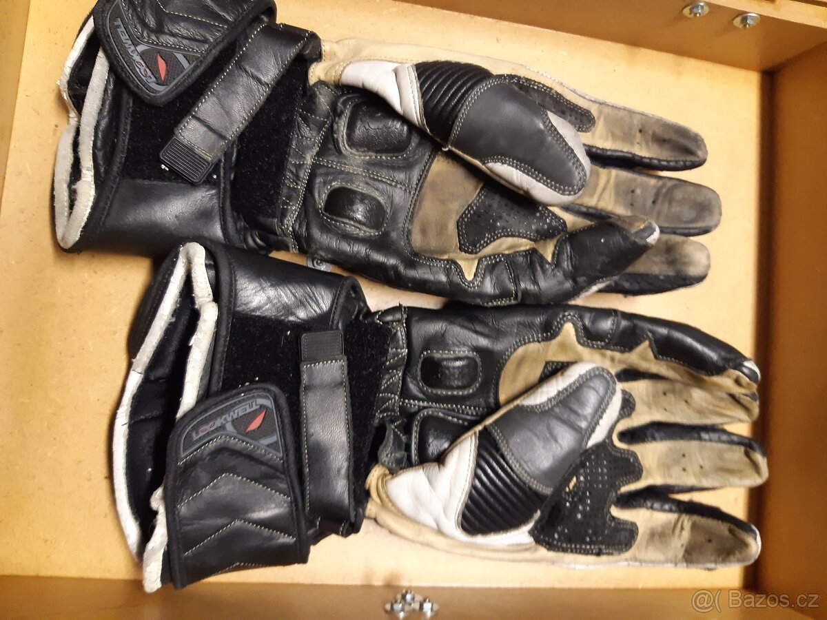 Prodám kompletní motorkářskou výbavu - 6