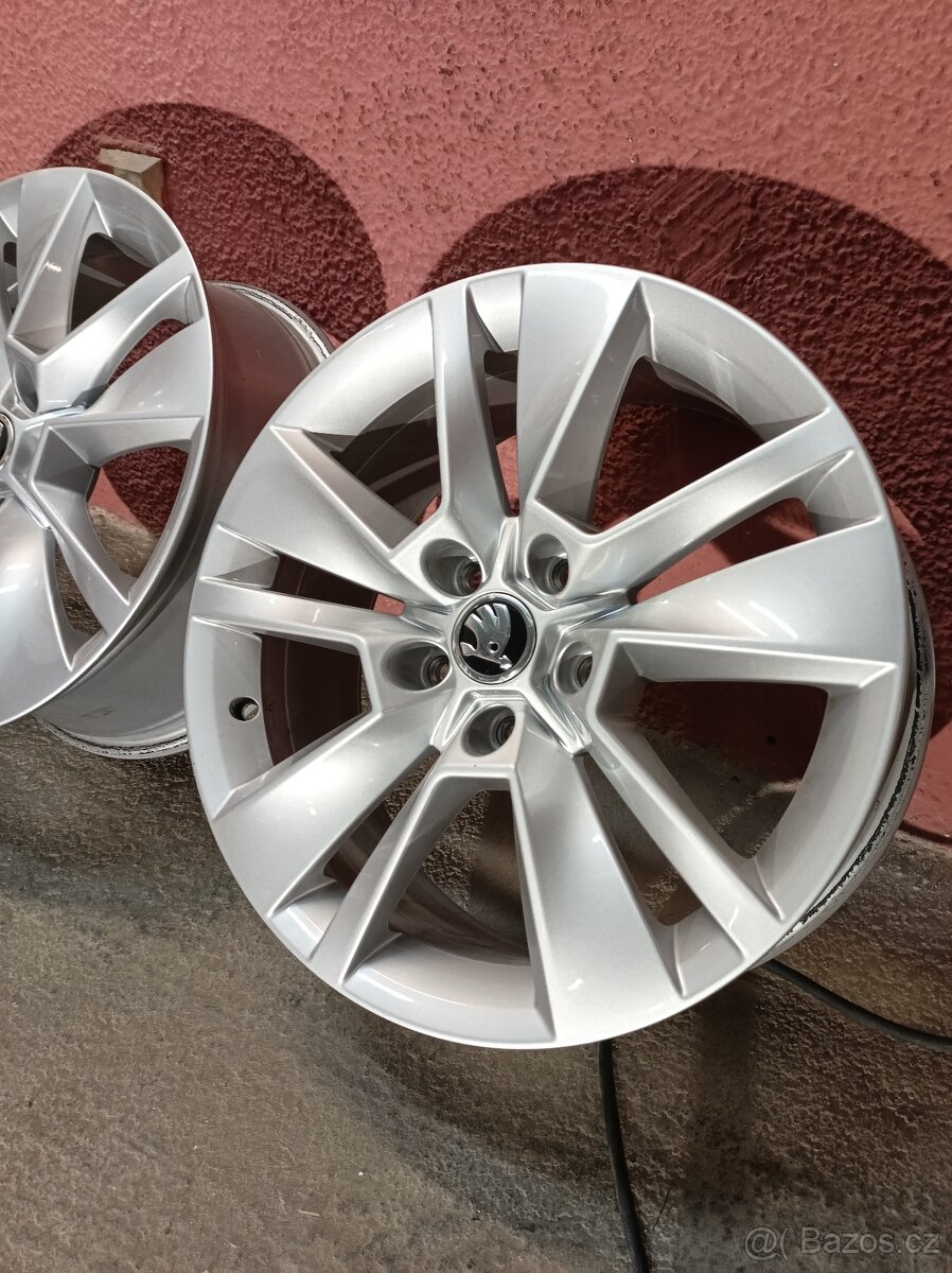 Alu Triton 17" 5x112 z vozu Škoda Karoq ZÁNOVNÍ - 6