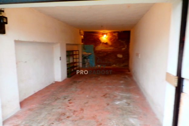 Pronájem garáže 21m2 Palliardiho Znojmo,k pronájmu garáž 21m - 6