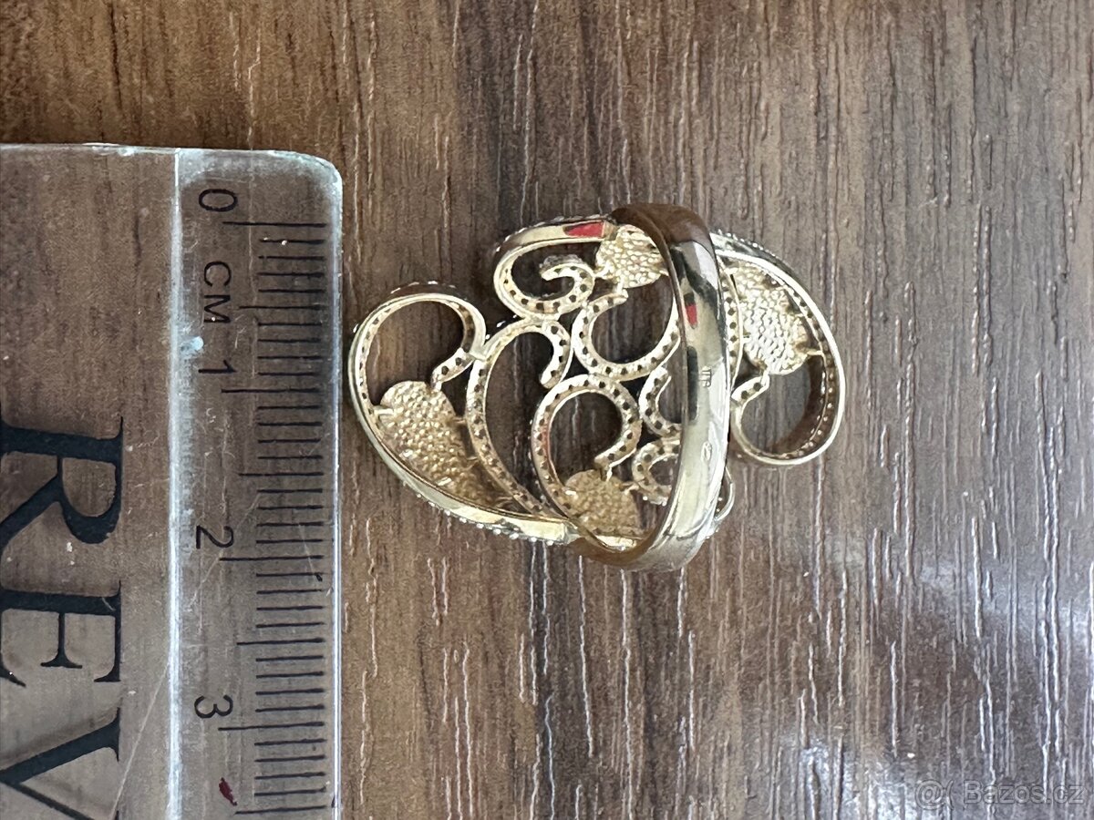 Zlatý dámský prsten - 6