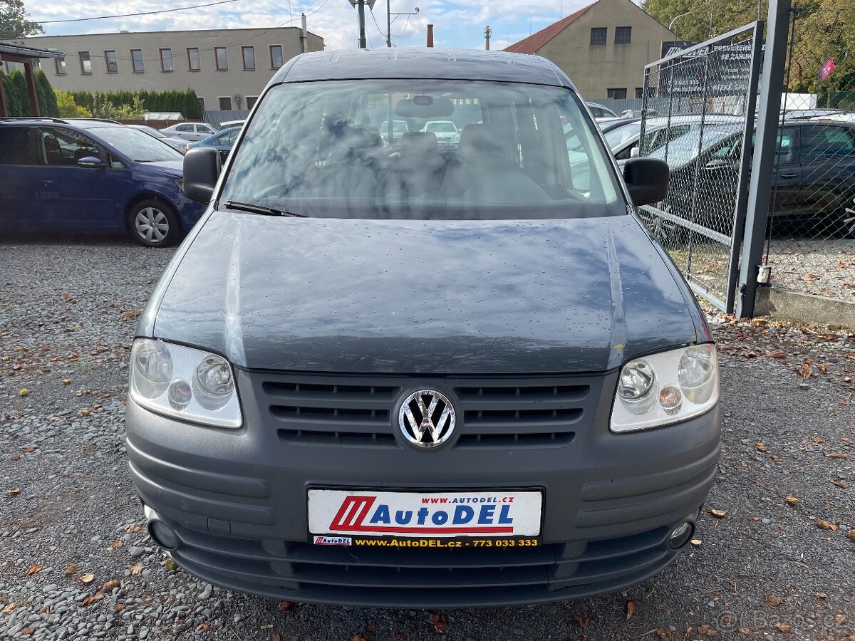 VW Caddy 1,9 TDi Aut.Klima, Tažné, AKU - 6