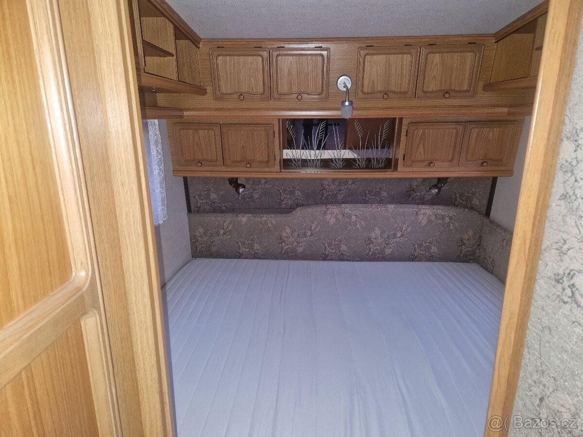 Karavan Hymer-Eriba-Nova - 6