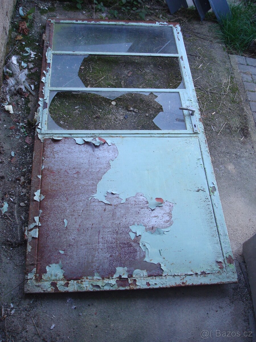 ŽELEZNÉ/KOVOVÉ DVEŘE - 6