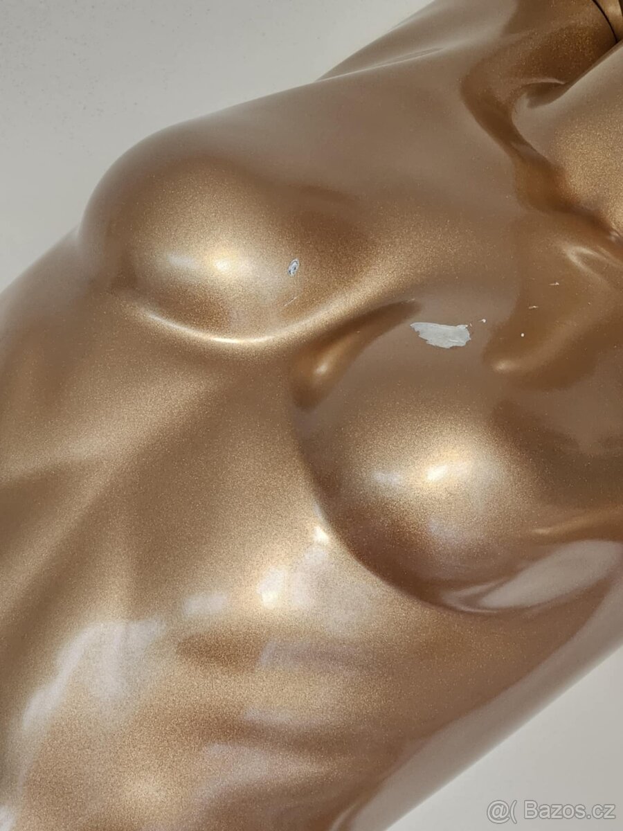 Originální zlatá figurína v jógové pozici - 6