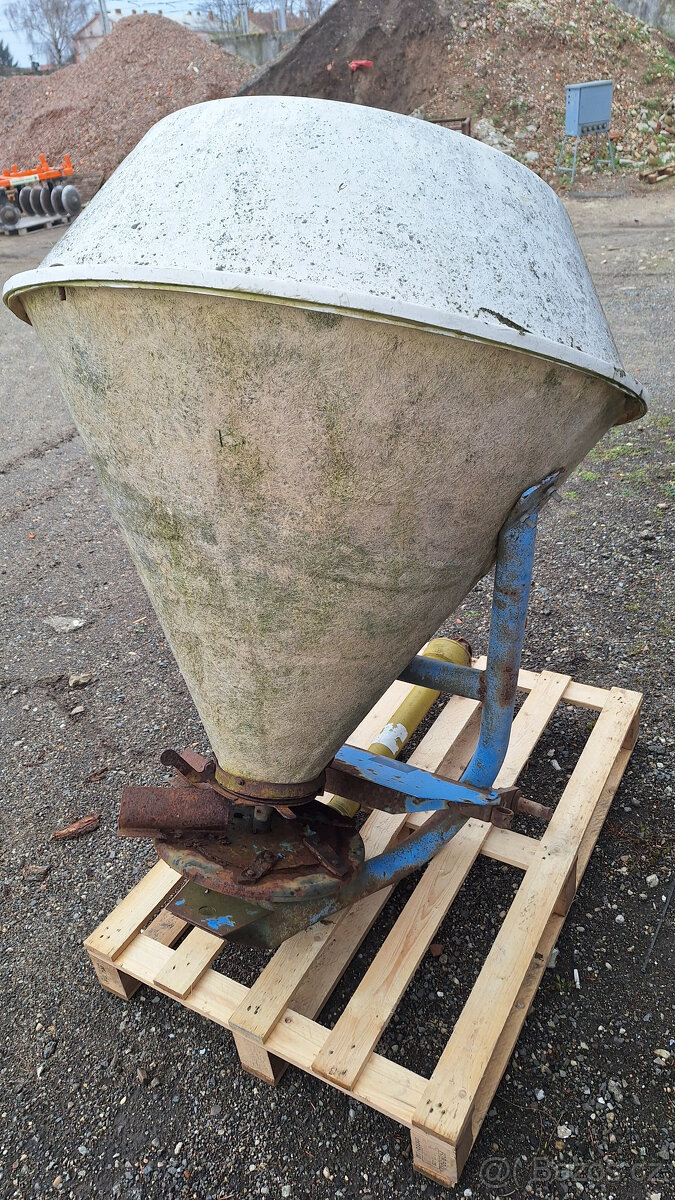 rozmetadlo umělých hnojiv - 6