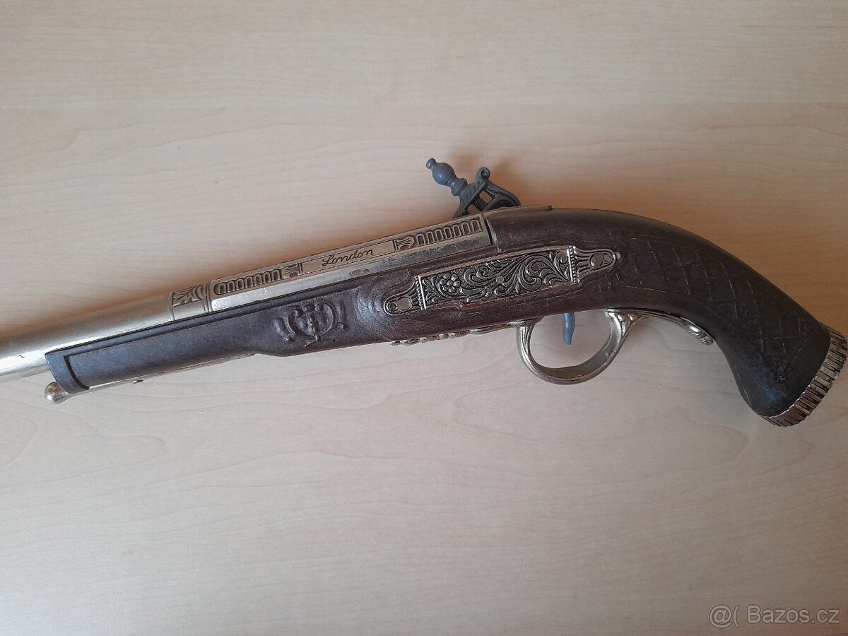 DEKORACE - nefunkční - 6