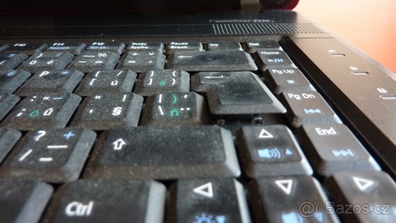 notebook Acer eMachines E520 HDD: 230 GB RAM: 3 GB - 6