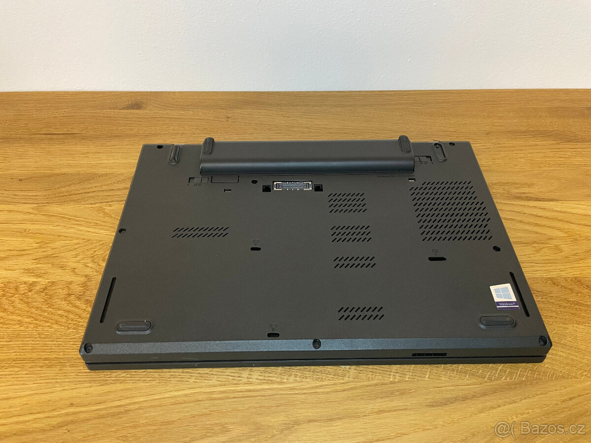 Lenovo ThinkPad L470 i3 - 14" - 8GB RAM - 256GB SSD - 6