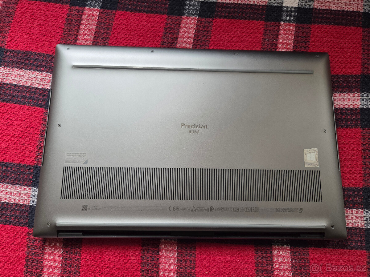 Dell Precision 5560 4K 32GB A2000 - 6