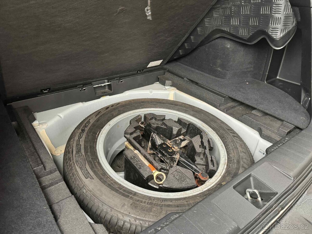 Subaru Outback 2.5i - 6