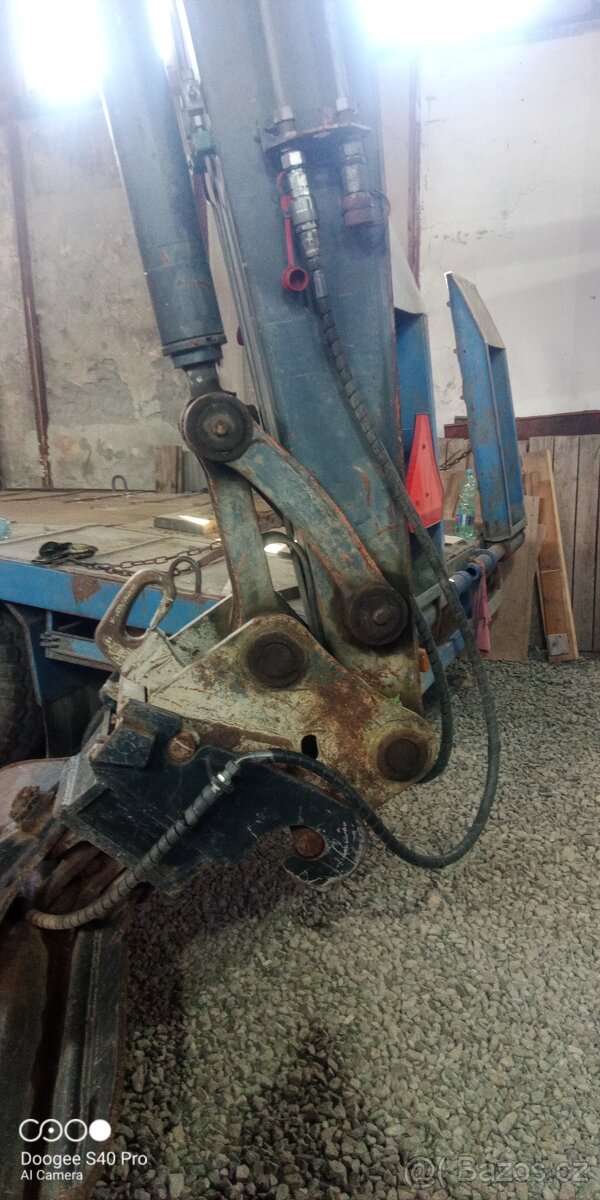 Bagr Kubota KX080-3 - 6