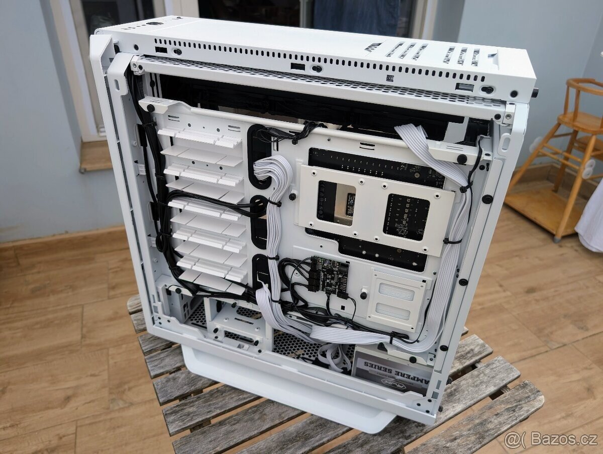 Tiché 4K herní PC - RTX 5080, DDR5 7800 MT/s, PCIe 5.0 SSD - 6