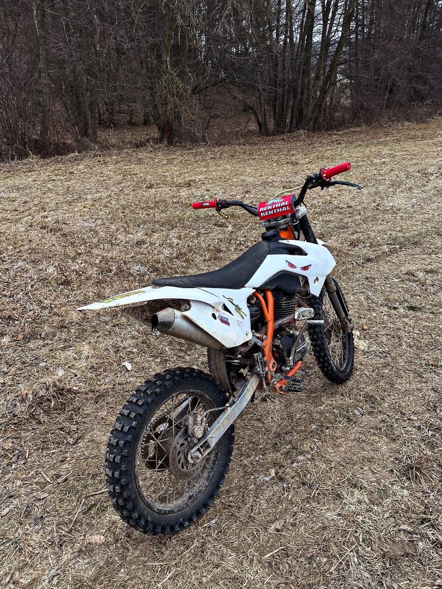 Minirocket 250 4t - 6