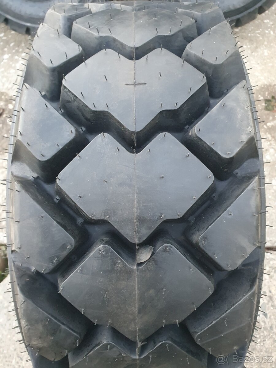 Pneu Galaxy 12 - 16,5 - 6