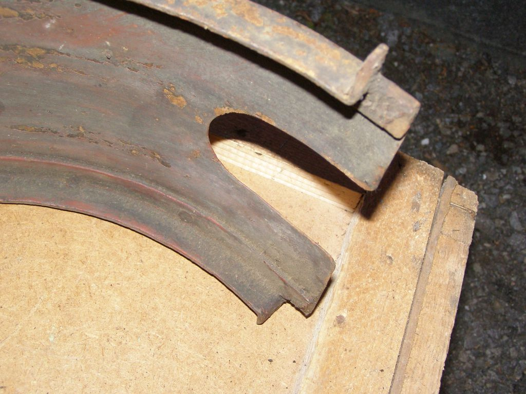 Prodám kryt klikovky ze stabilního motoru. - 6