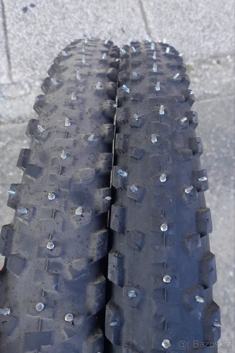 MTB plášťe Specialized The Captain 26x2.20 - 6