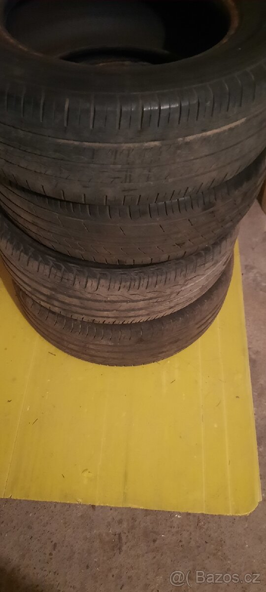 Prodám Alu kola+ pneu 15" 195/65 - 6