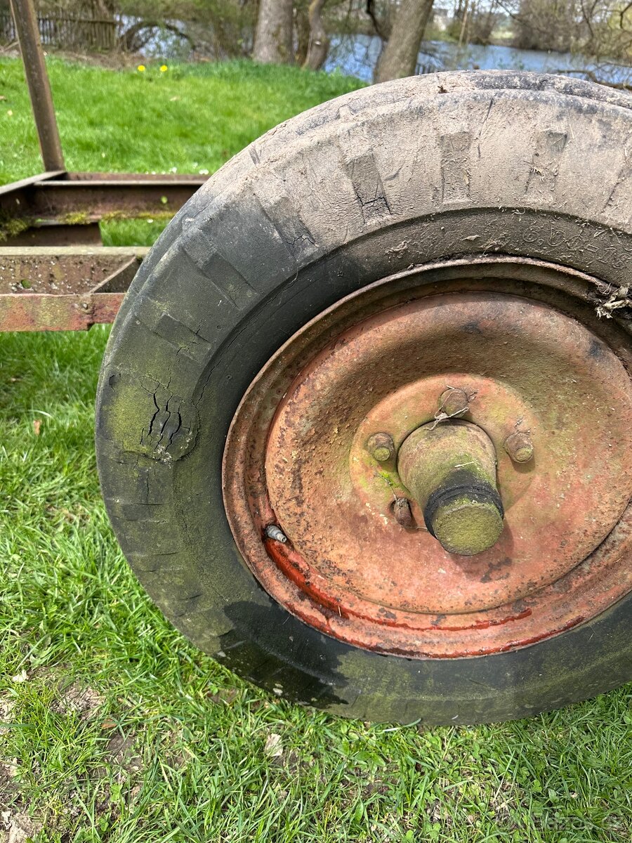 Kára za traktor - 6