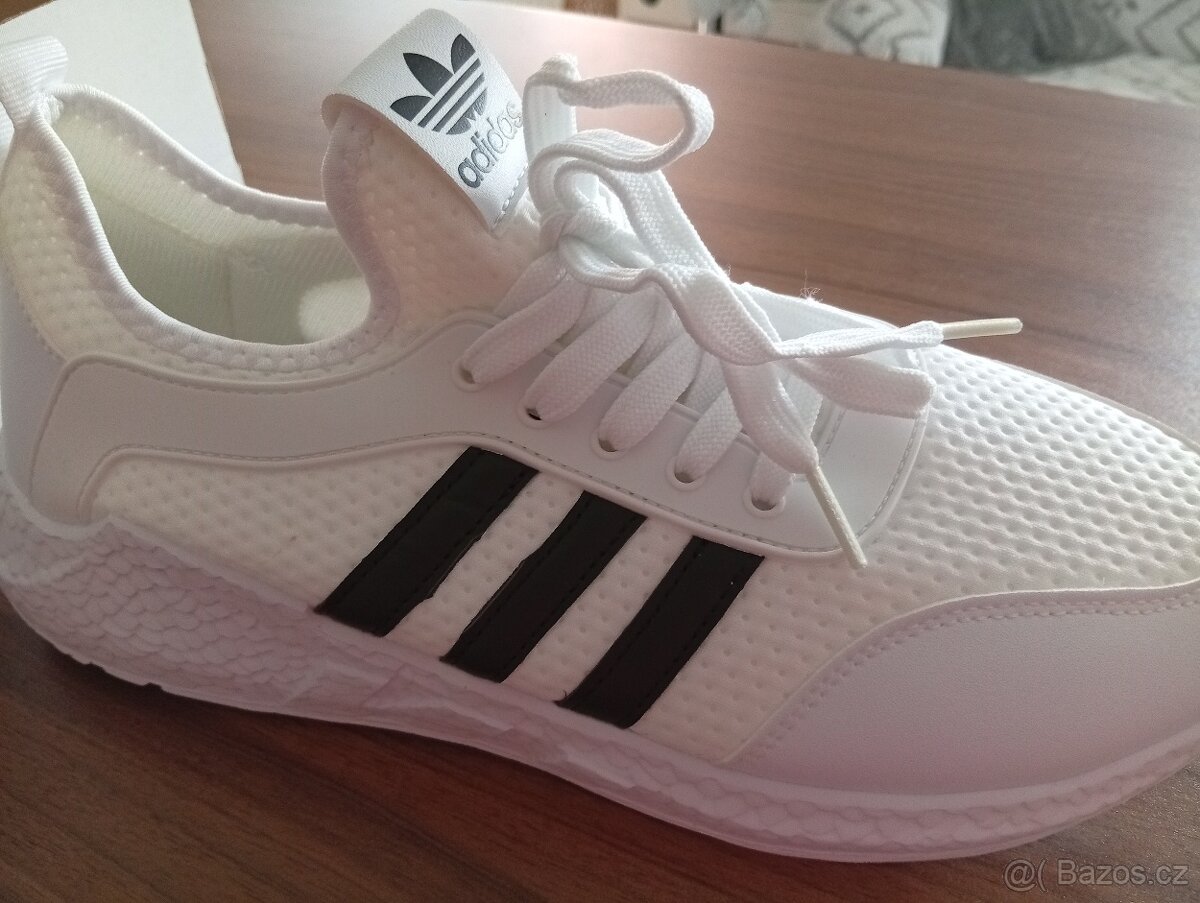 Adidas botasky nové - 6