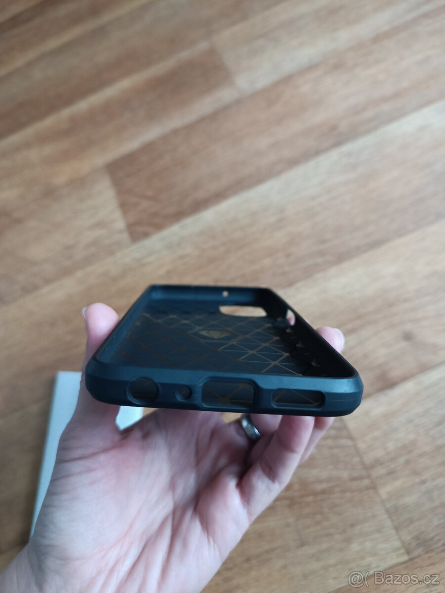 Kryt RanTuo pro Motorola Moto G51 - 6