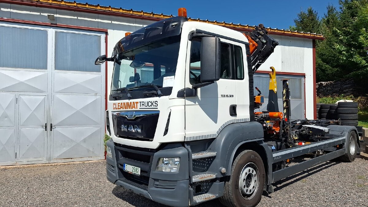 Nosic kontejneru + ruka na dalkove - 6