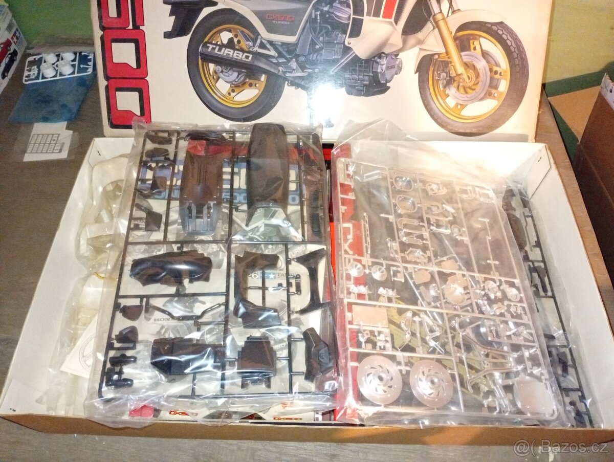 Honda CX500 Turbo 1/6 Tamiya - 6