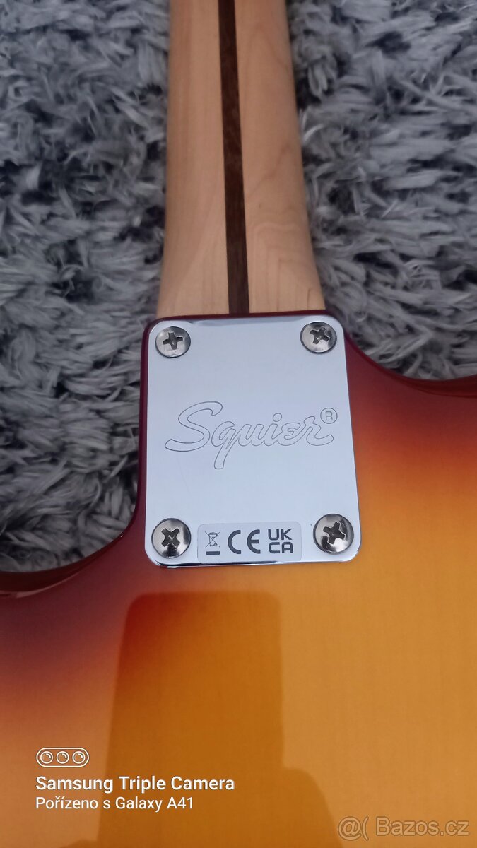 Fender Squier Affinity Stratocaster - 6