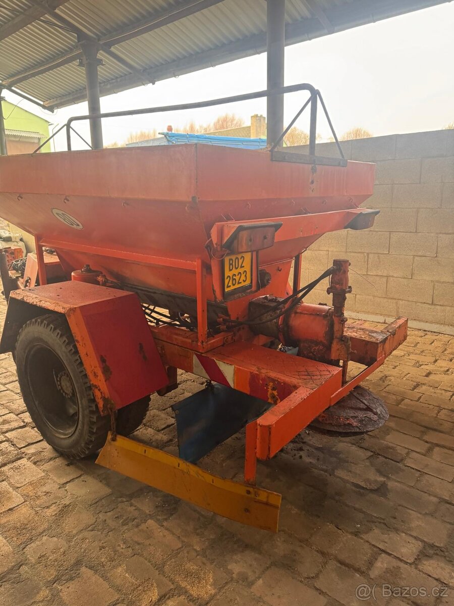 Sypač Weisser WSTA - 6