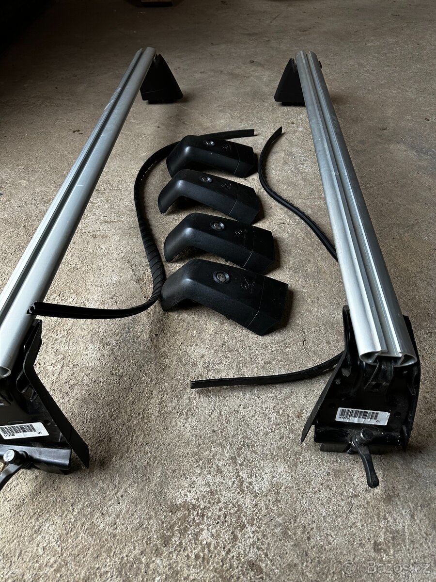 Střešní nosič Mercedes E W 212 Příčníky - 6