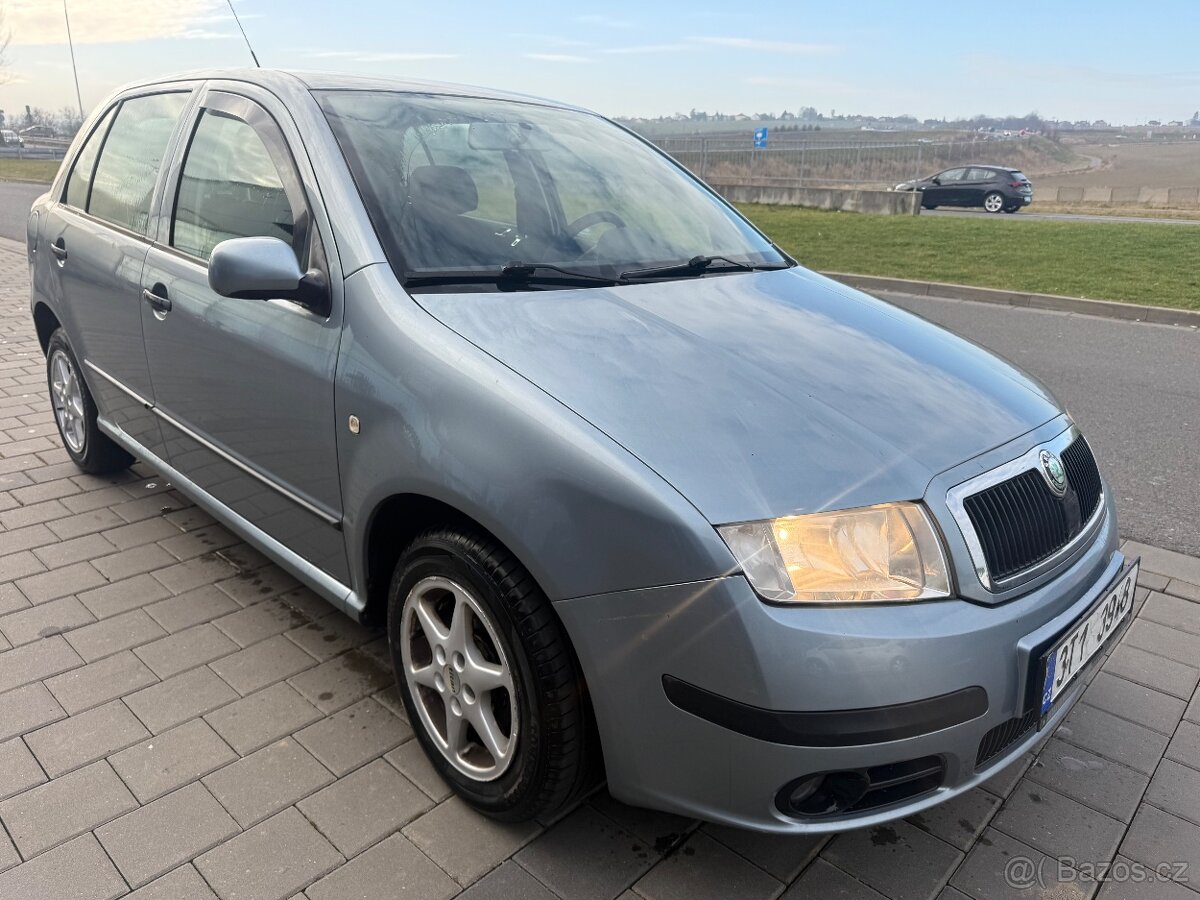 Škoda Fabia 1.2 47 kW 1.majitel STK 8/27 - 6