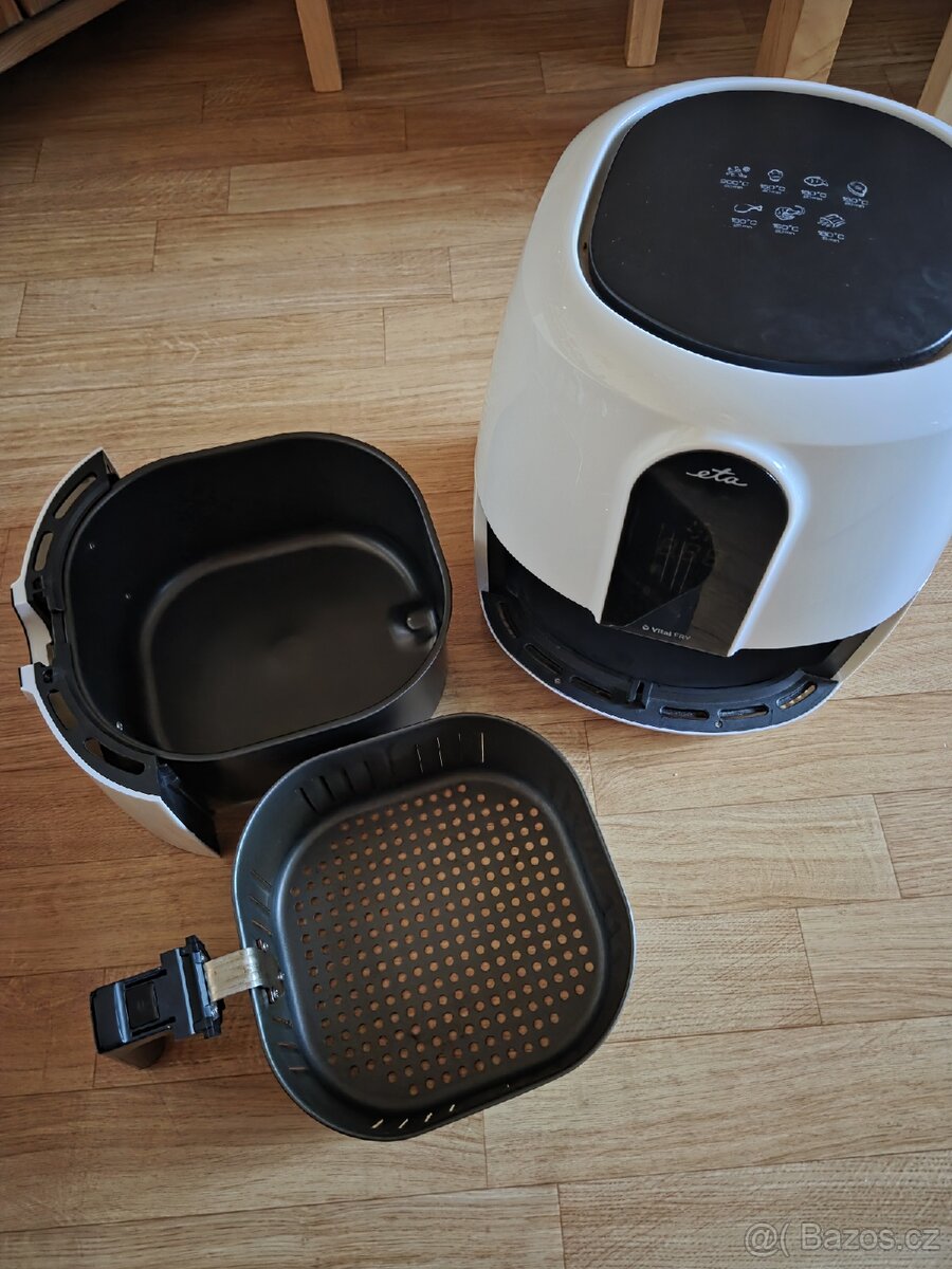 ETA Horkovzdušná fritéza - 6