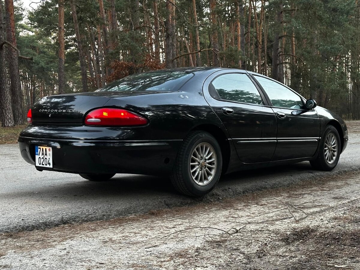 Chrysler Concorde 3.2 LXi - 6
