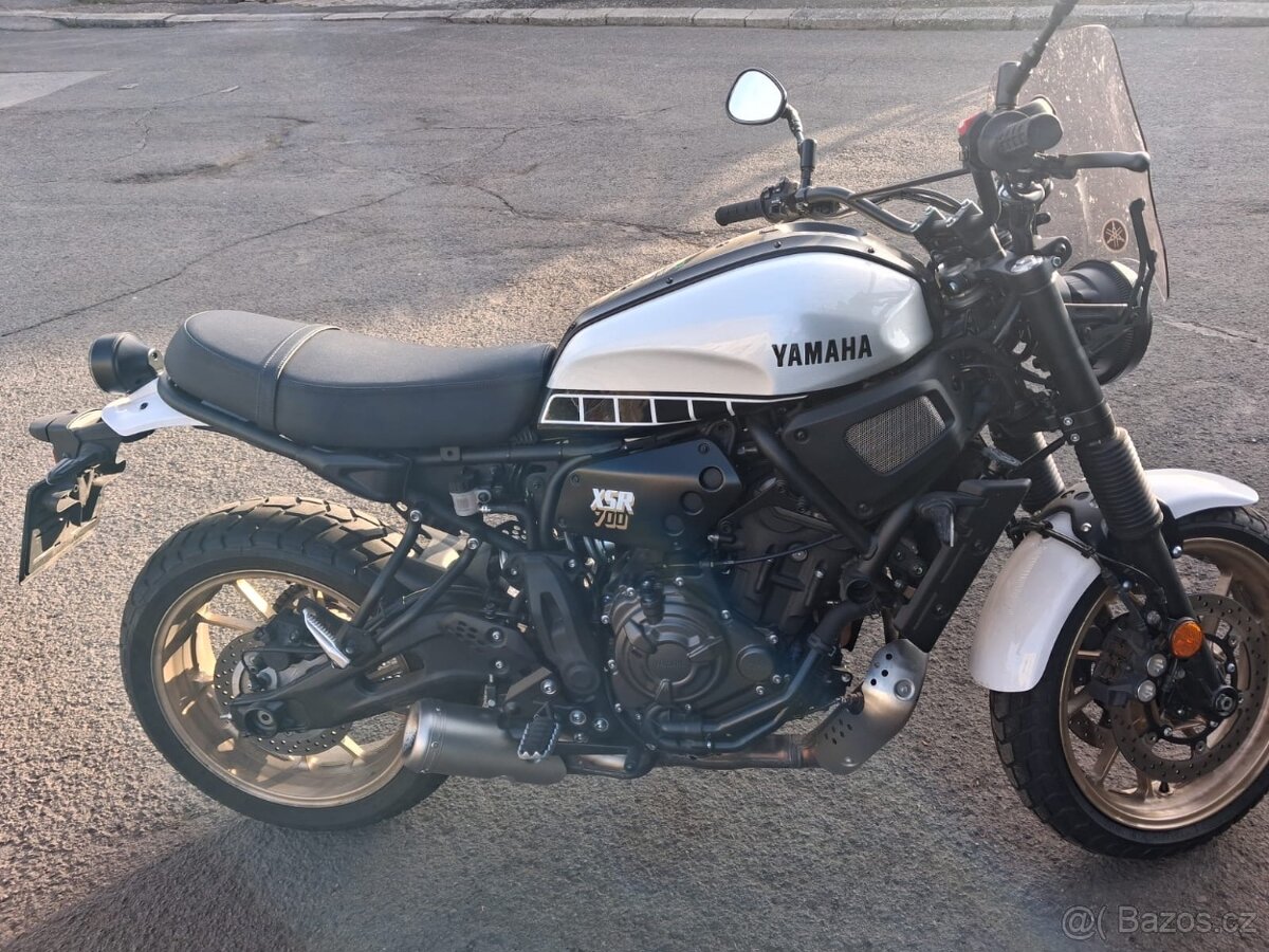 Yamaha XSR 700 Legacy - 6