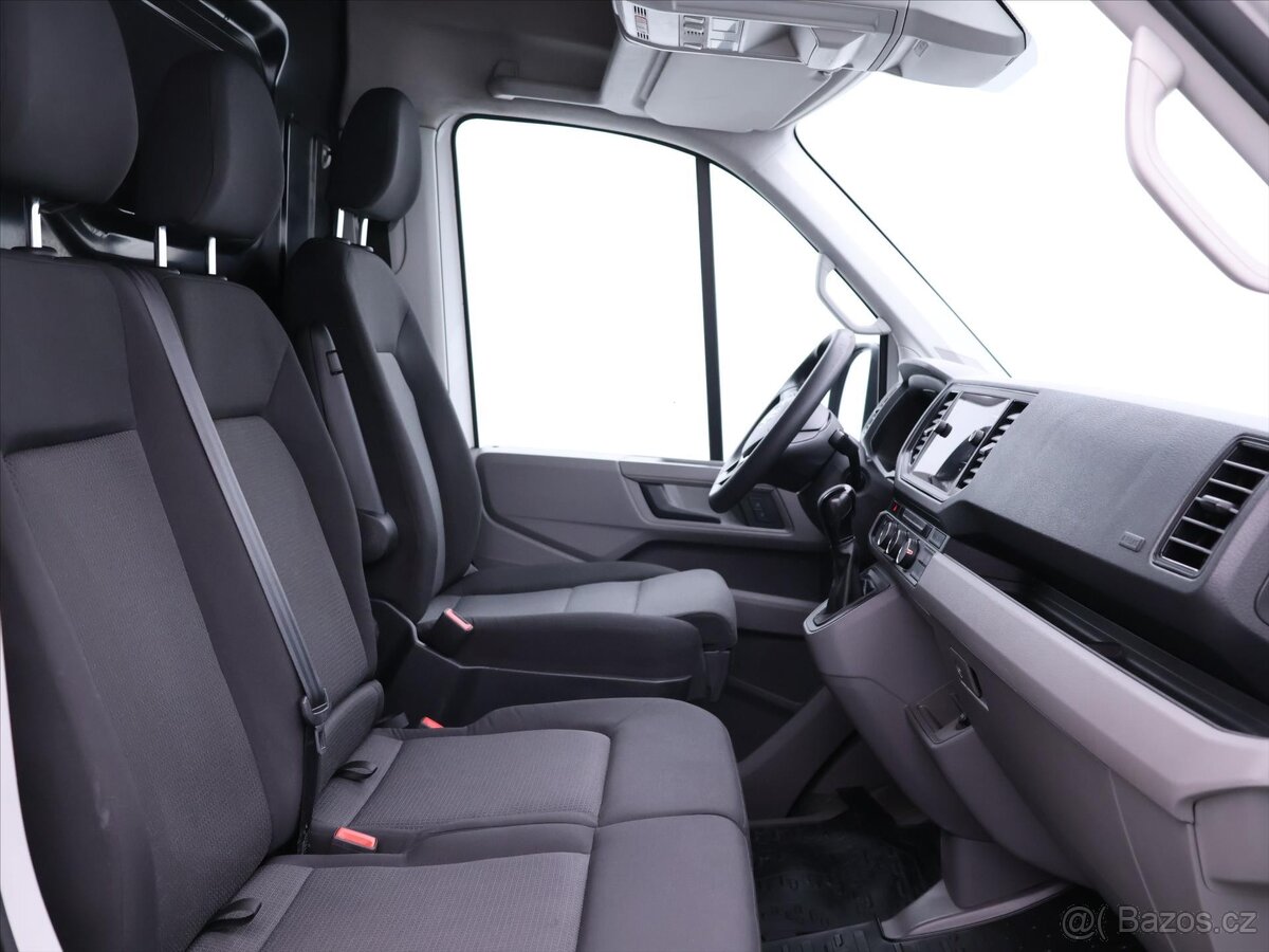 Volkswagen Crafter 2,0 TDI 130kW DSG Navi DPH (2021) - 6