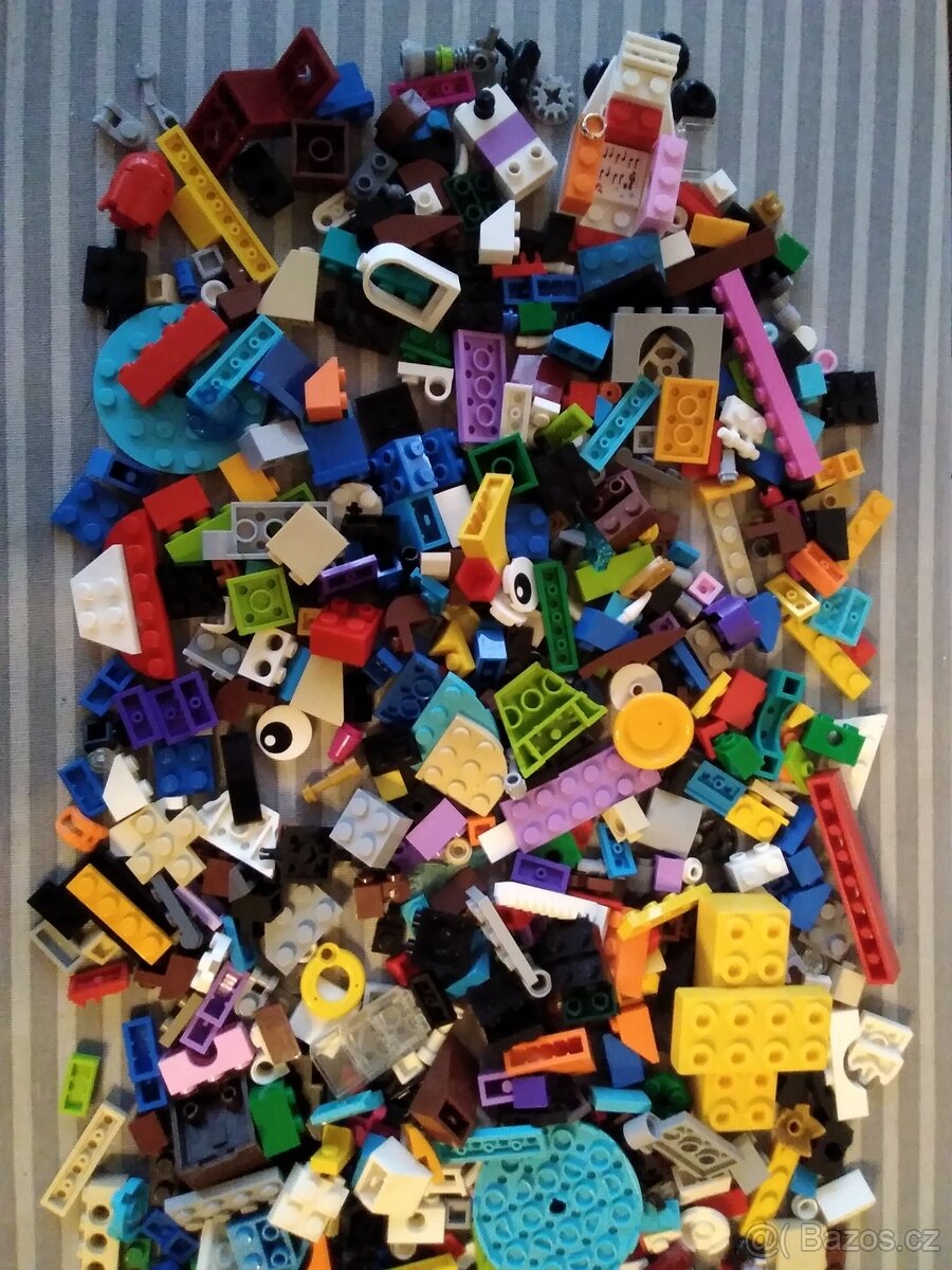 Mix kostiček Lego originál z různých stavebnic. - 6