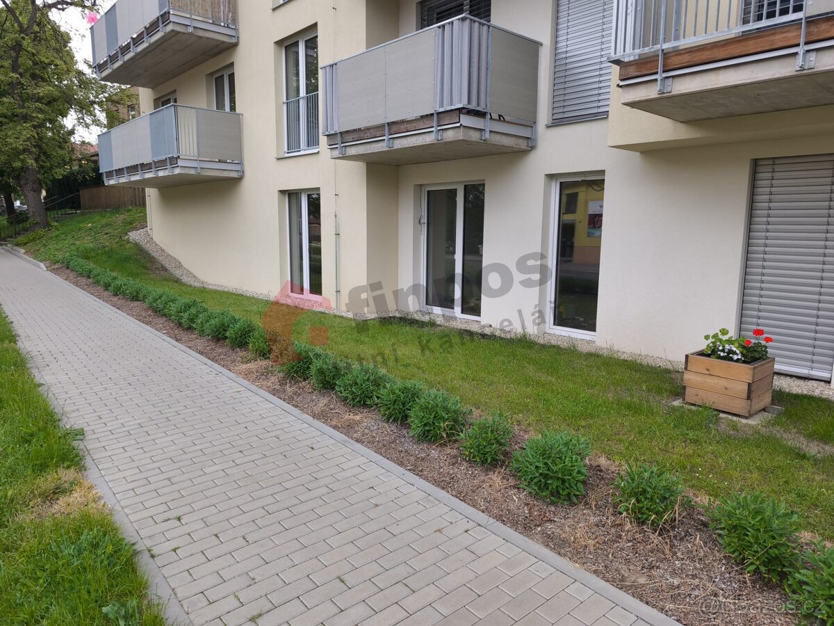 Pronájem bytu 1+kk 29 m2 ve Ždánicích, okr. Hodonín - 6