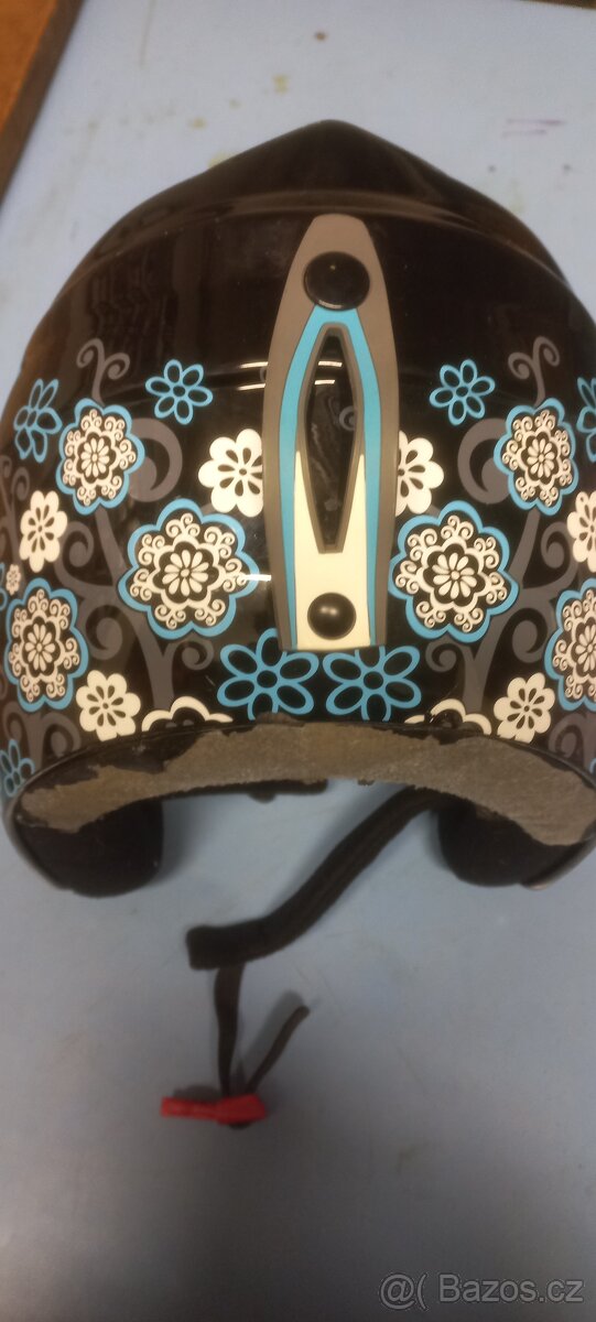 Lyžařská helma - 6