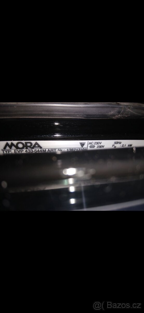 Vestavěná trouba MORA - 6