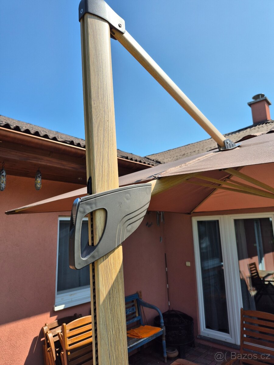 Slunečník s boční nohou - 6